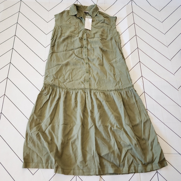 Ingrid & Isabel Maternity Maxi Dress,Sleeveless,Size XS,Olive Green Missing Bell - Picture 1 of 6